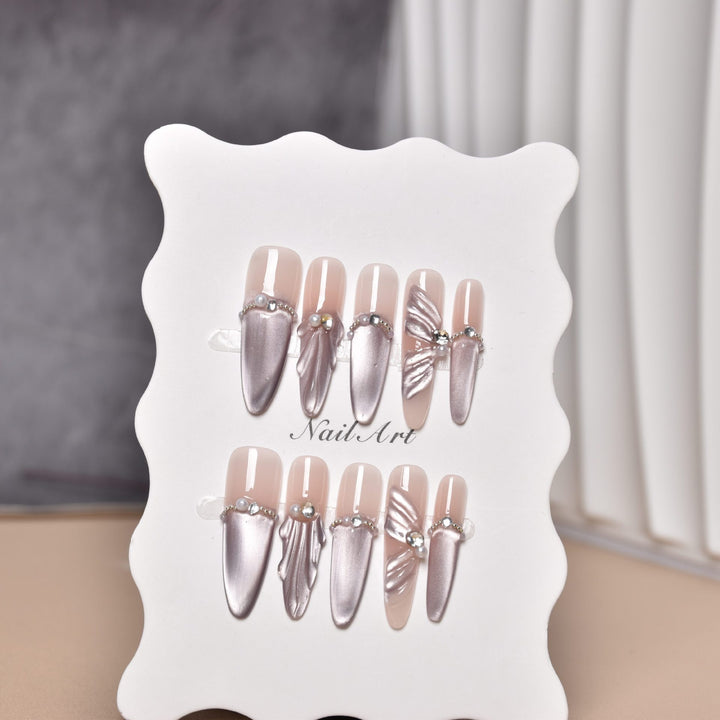 Glamorous Press-On Nail Art Set Stornfield