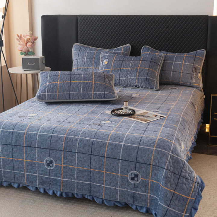 Playful Cartoon-Themed Bedspread Set