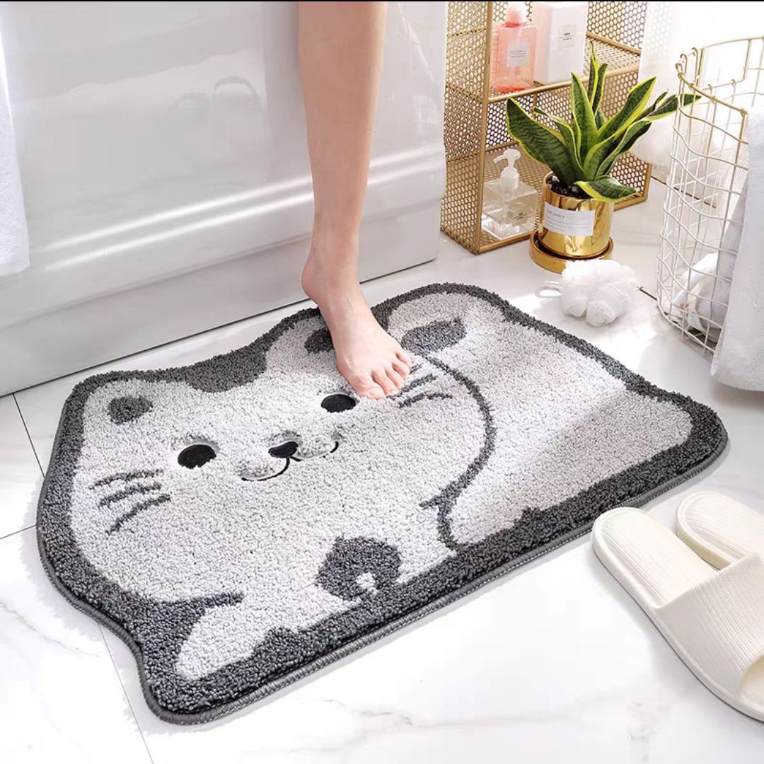 Fun Bear-Shaped Bath Mat