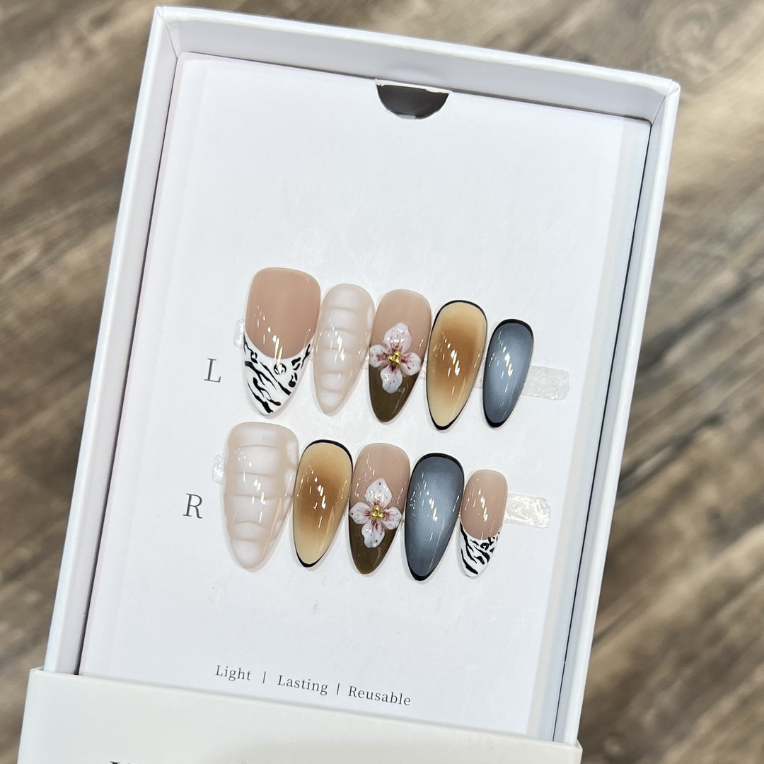 Decorative Floral Stiletto Press-On Nail Set Stornfield