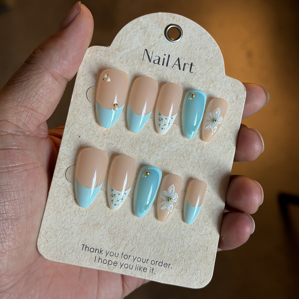 Glamorous Floral-Accent Press-On Nail Set Stornfield