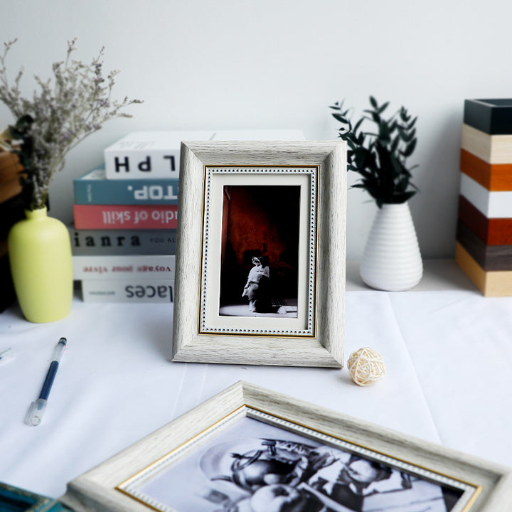 Elegant Classic Picture Frame