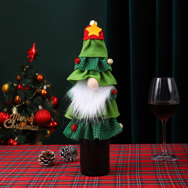 Creative bottle warmer in Christmas tree design Stornfield
