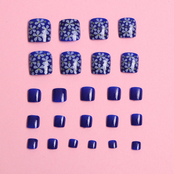 Floral Decorated Press-On Nail Set Stornfield