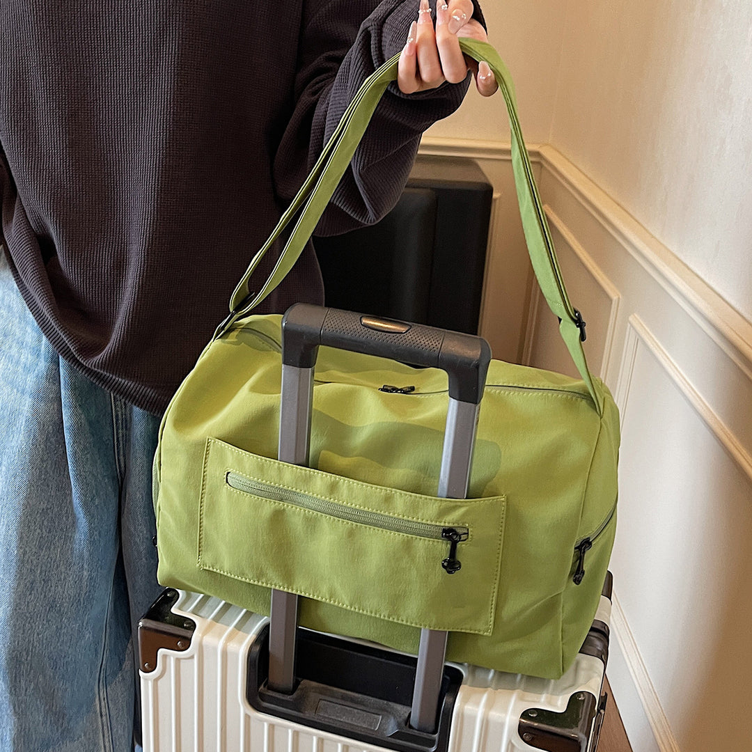 Waterproof Multi-Pocket Gym Duffle Stornfield