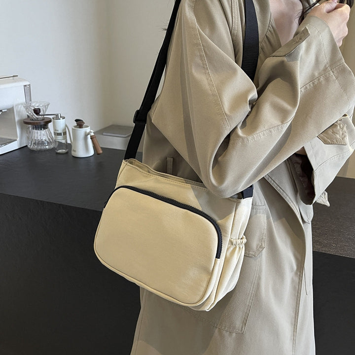 Practical shoulder bag with versatile storage compartments Stornfield