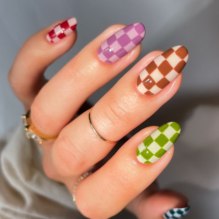 Artificial Nails in Modern Checkerboard Design Stornfield