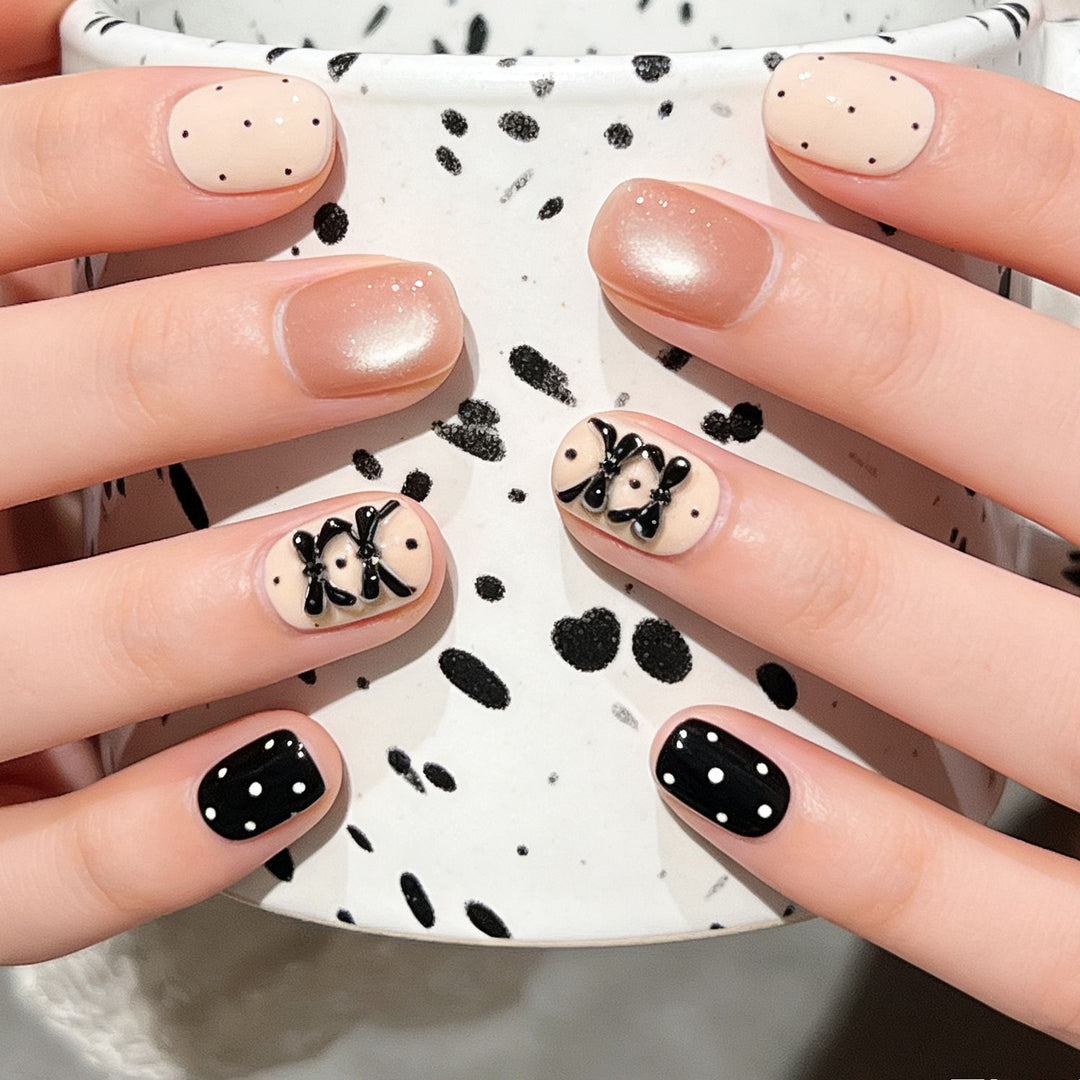 Artistic Nail Design Set Stornfield