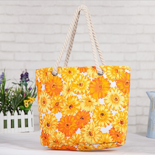 Large floral patterned beach bag Stornfield