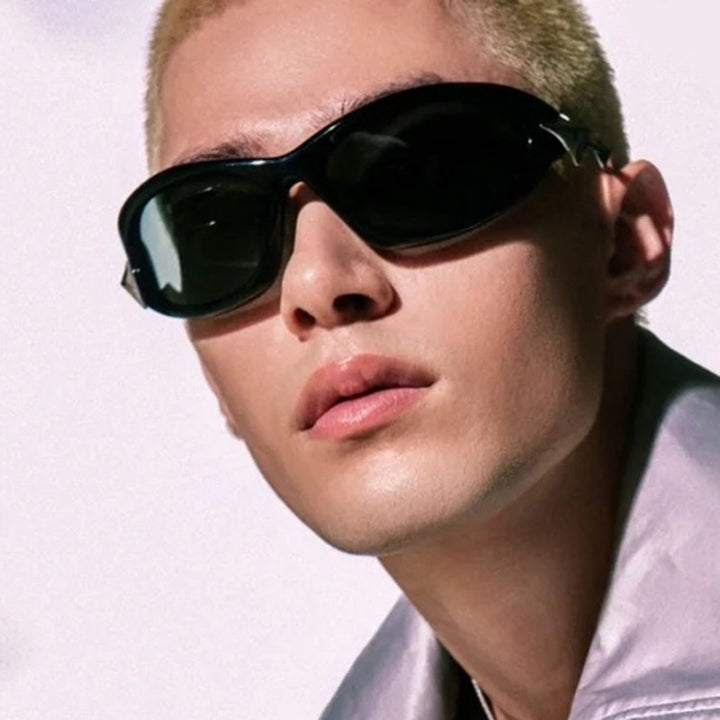 Ladies' sunglasses in an elegant retro style with eye-catching lenses Stornfield