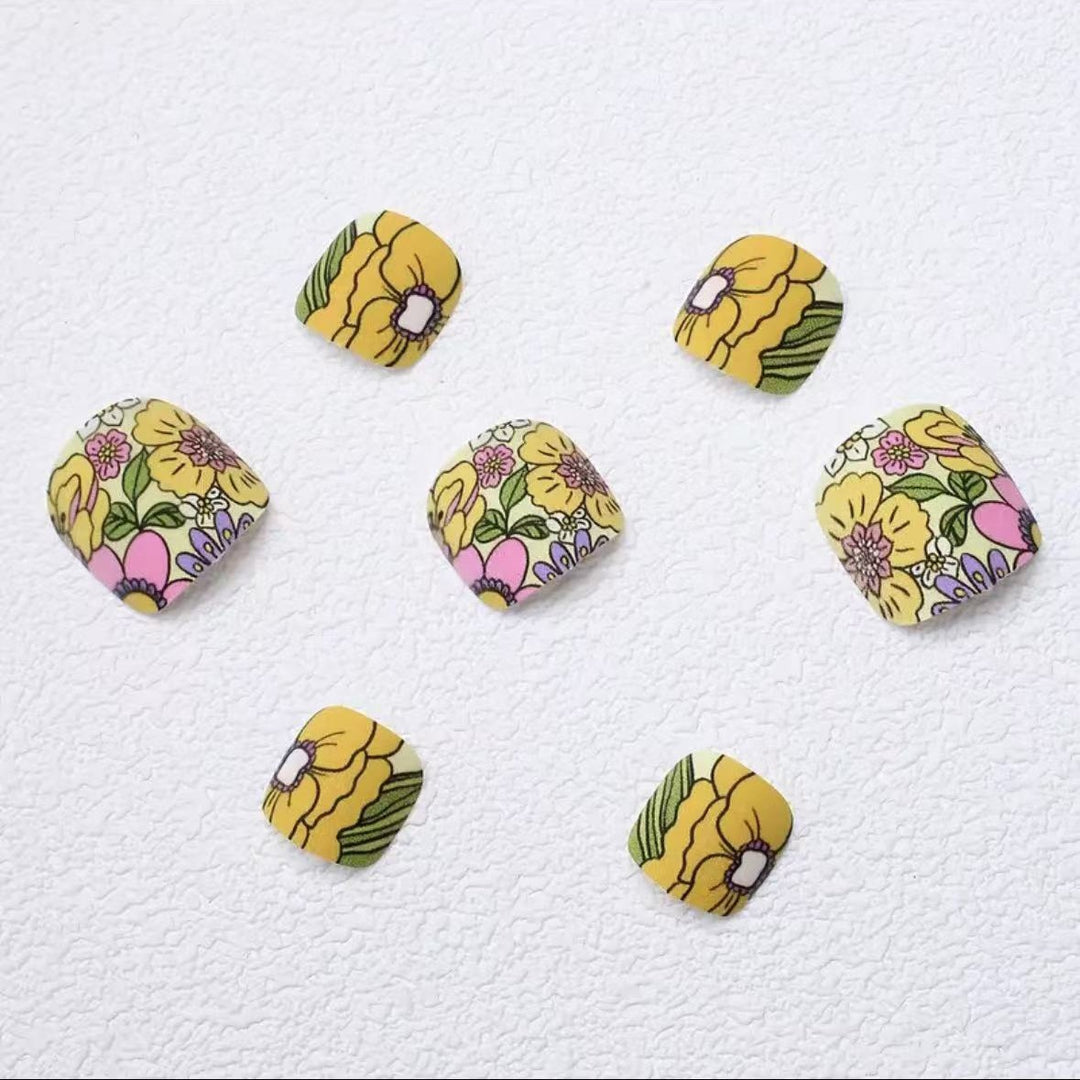 Artificial Nail Set with Colorful Flower Design Stornfield