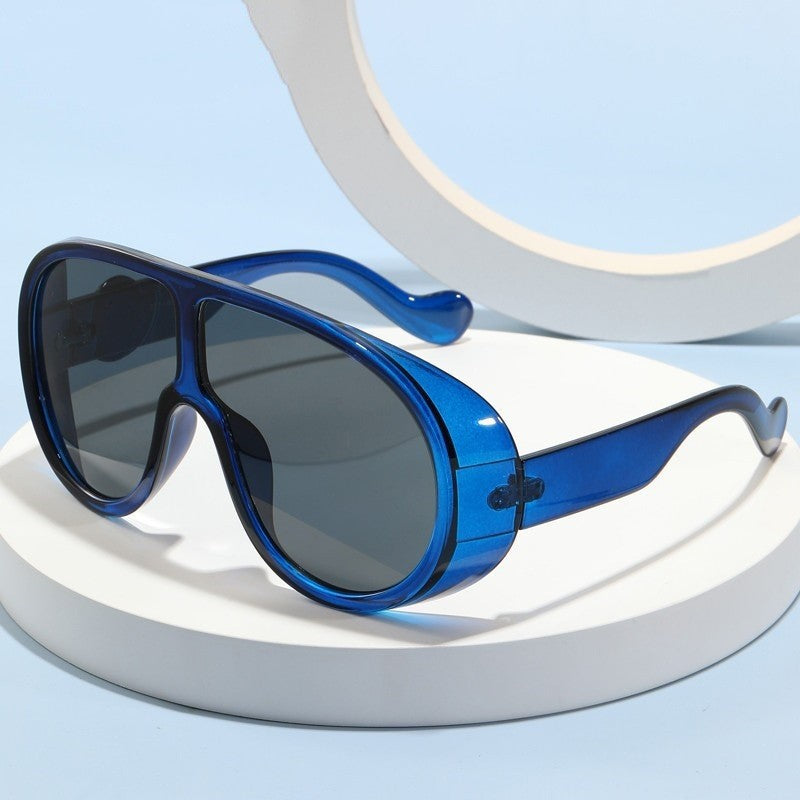Women Sporty Oversized Sunglasses with Innovative Design Stornfield