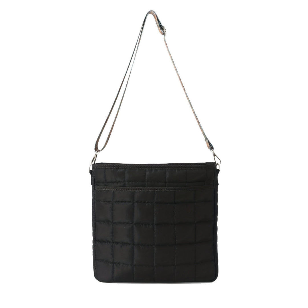 Fashionable shoulder bag with square quilted pattern Stornfield