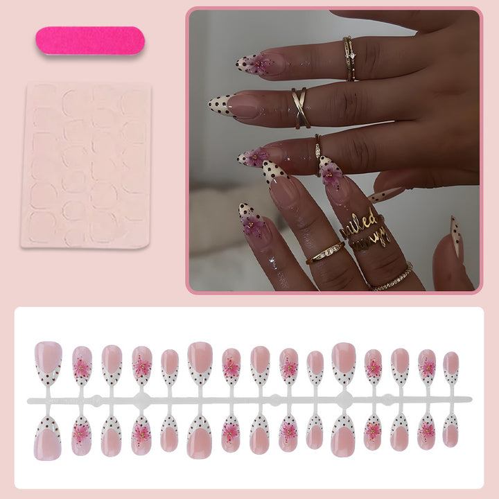 Artificial nail set with floral accents Stornfield