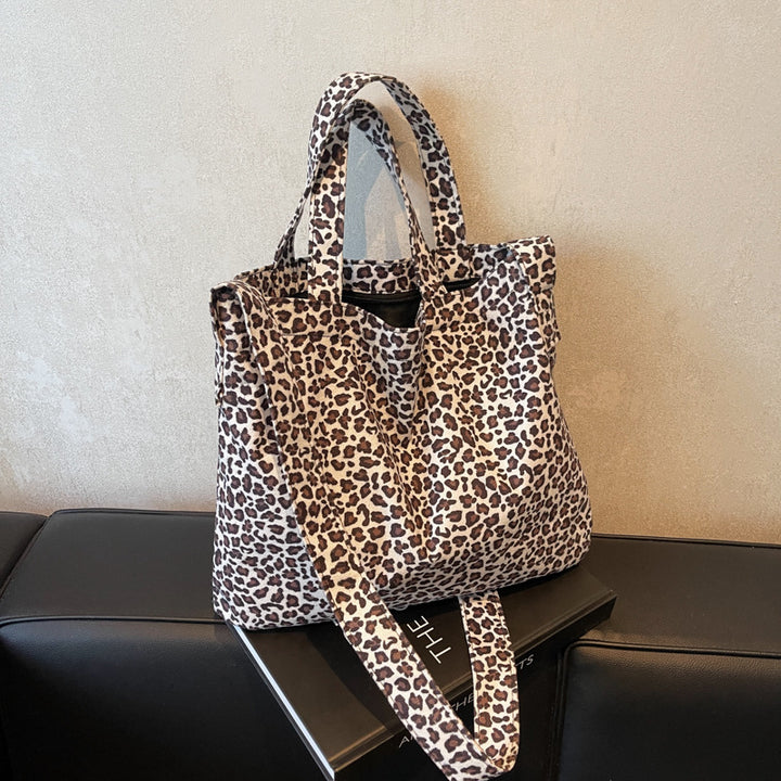 Trendy Leopard Print Tote Bag