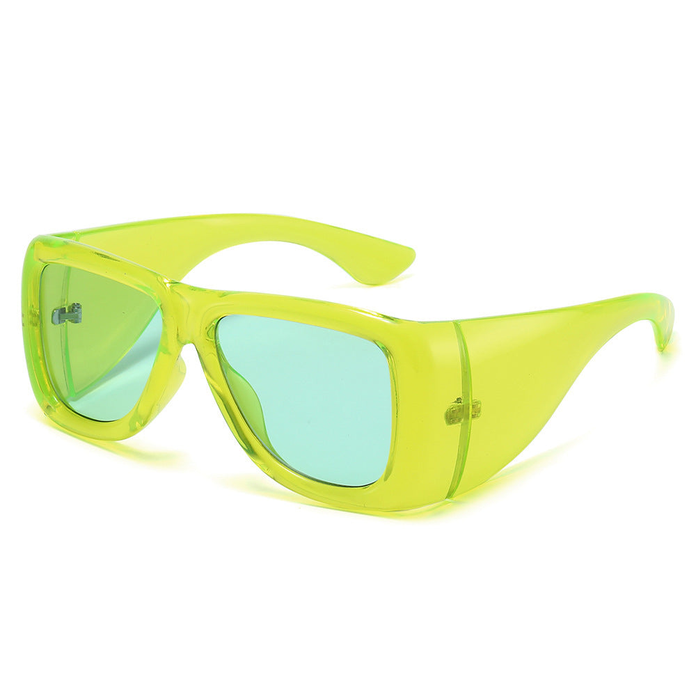 Oversized Fashion-Driven Shield Sunglasses Stornfield