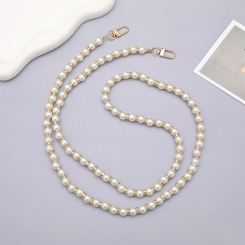 Elegant Beaded Eyewear Retainer Stornfield