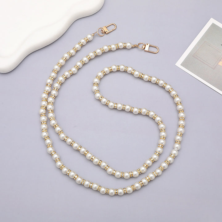 Elegant Beaded Eyewear Retainer Stornfield