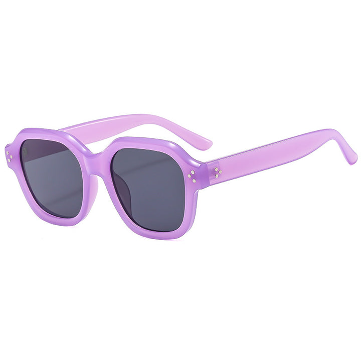 Women’s Fashion Retro Sunglasses with Wide Frame and UV Protection Stornfield