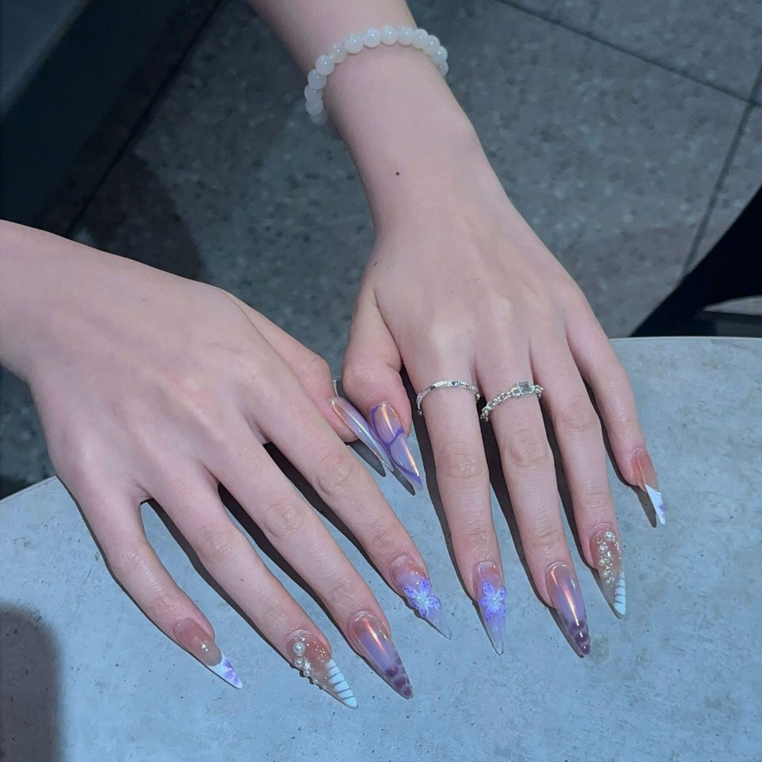 Artistic Stiletto Press-On Nail Design Set with Floral Elements Stornfield