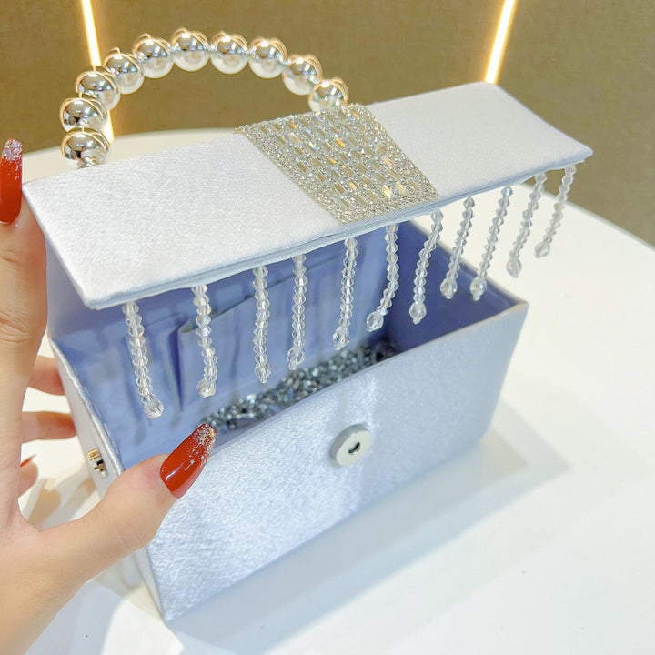 Vintage-Inspired Beaded Evening Handbag