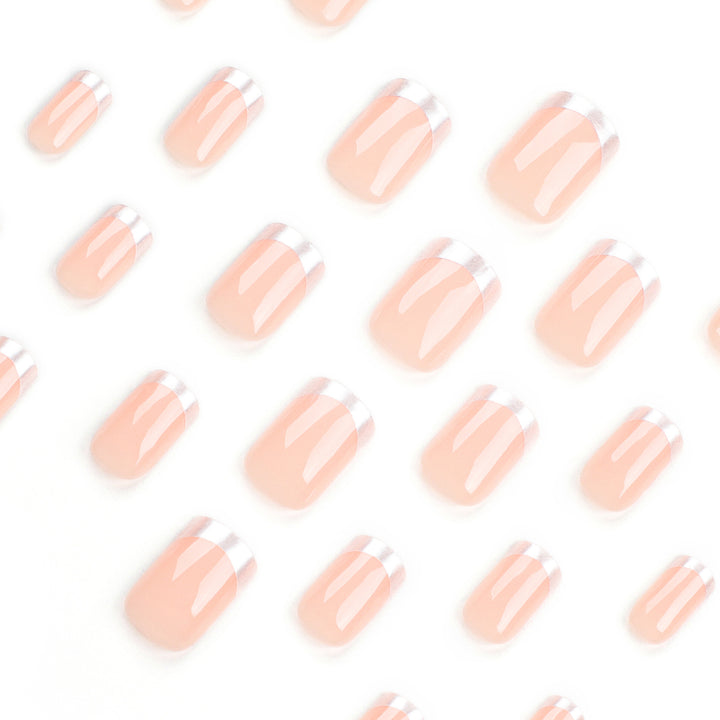 Elegant and modern art nails Stornfield