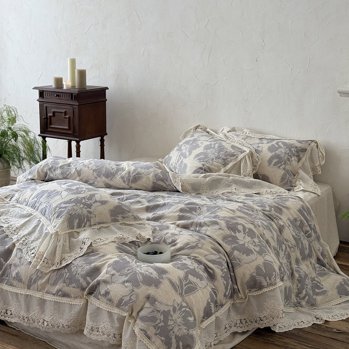 Vintage-Style Linen-Jacquard Duvet Cover Set with Lace-Trimmed Ruffled Shams