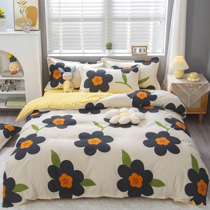 Floral Patterned Comforter Set