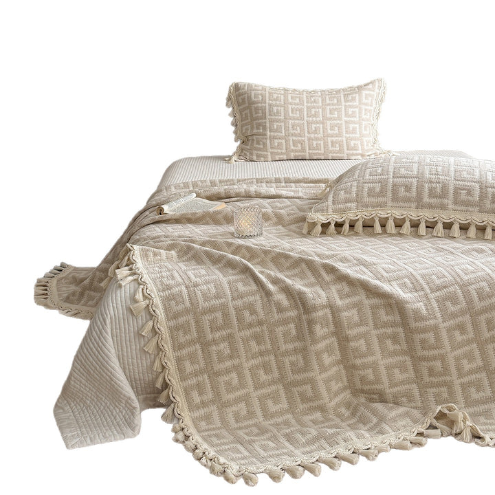 Quilted Cotton Jacquard Tassel Bedspread and Pillow Sham Set