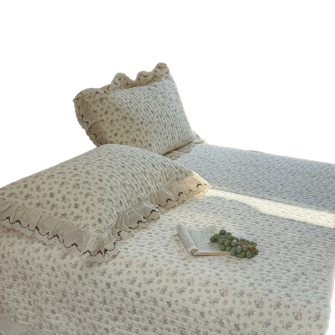 Quilted Cotton Duvet Cover Set with Ruffled Lace-Trim Pillow Shams