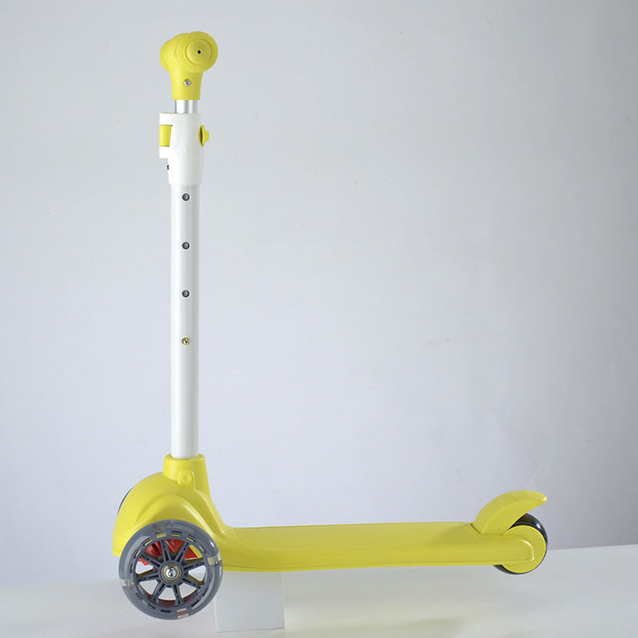 Sturdy Three-Wheeled Kick Scooter Stornfield