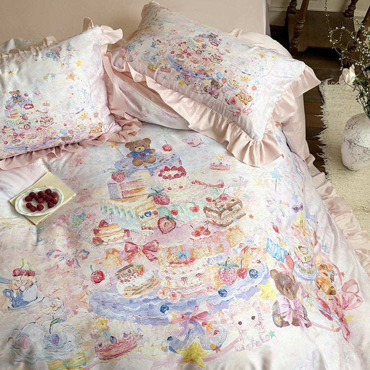 Romantic bedding set with ruffle pillow, cotton satin and watercolor cake & animal motif