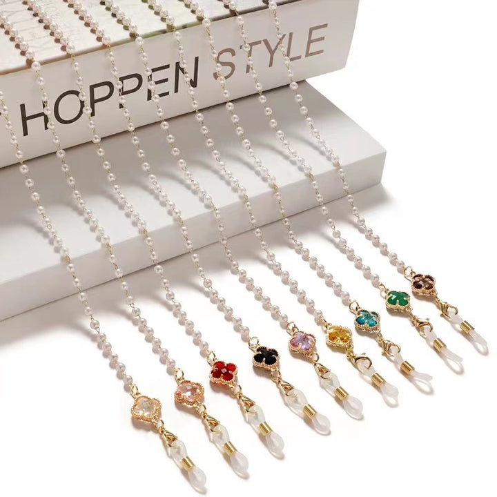Elegant Glasses Chain Stornfield