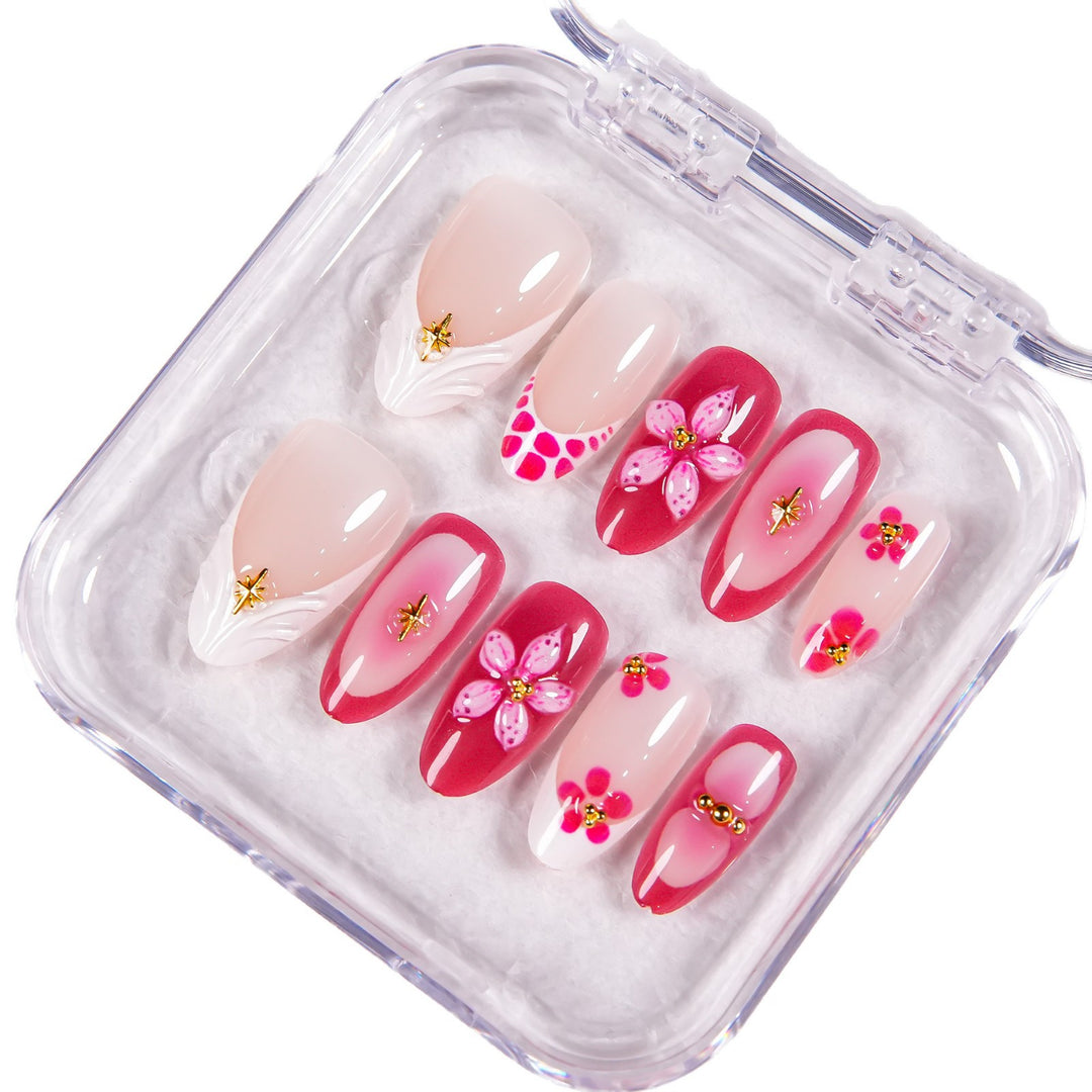 Decorative Floral Press-On Nail Set