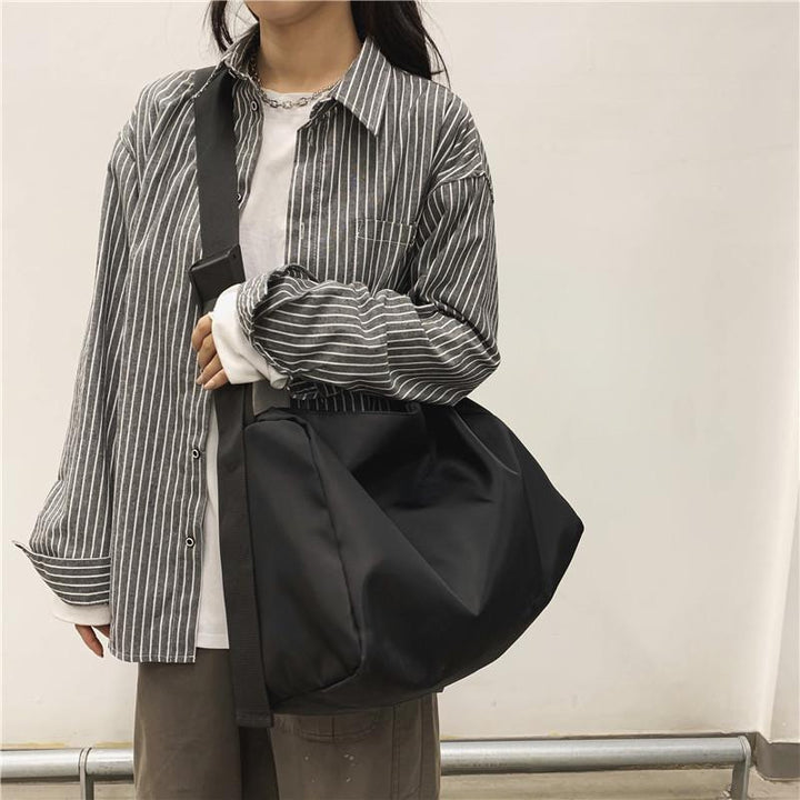 Versatile Waterproof Gym Duffle Stornfield
