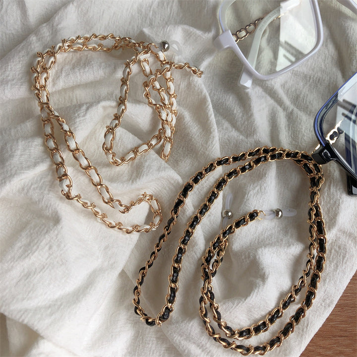 Stylish Chain Eyewear Holder Stornfield