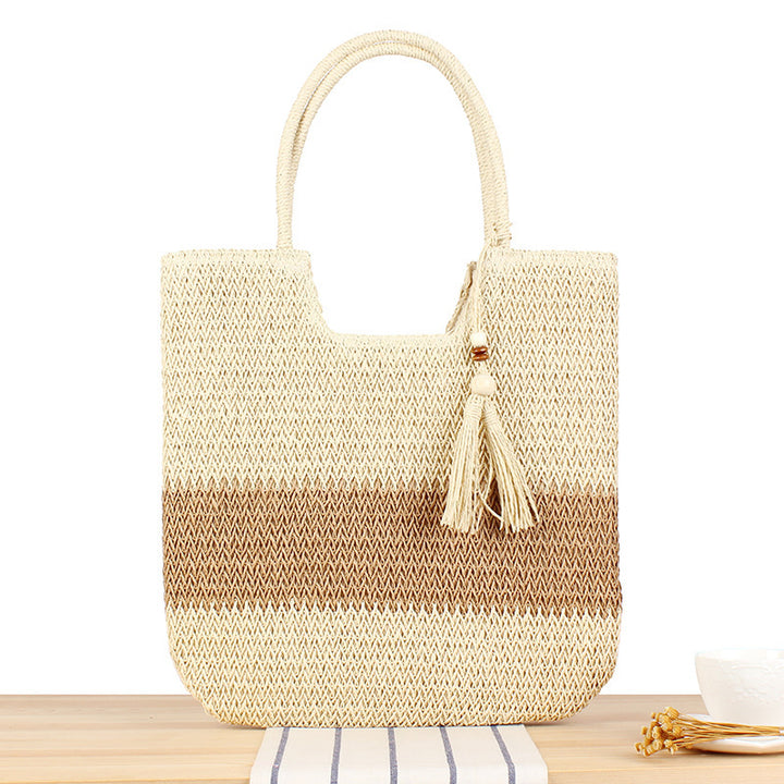 Elegant straw bag with practical tassels Stornfield