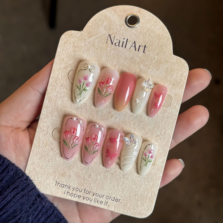 Floral-Embellished Press-On Nail Collection Stornfield