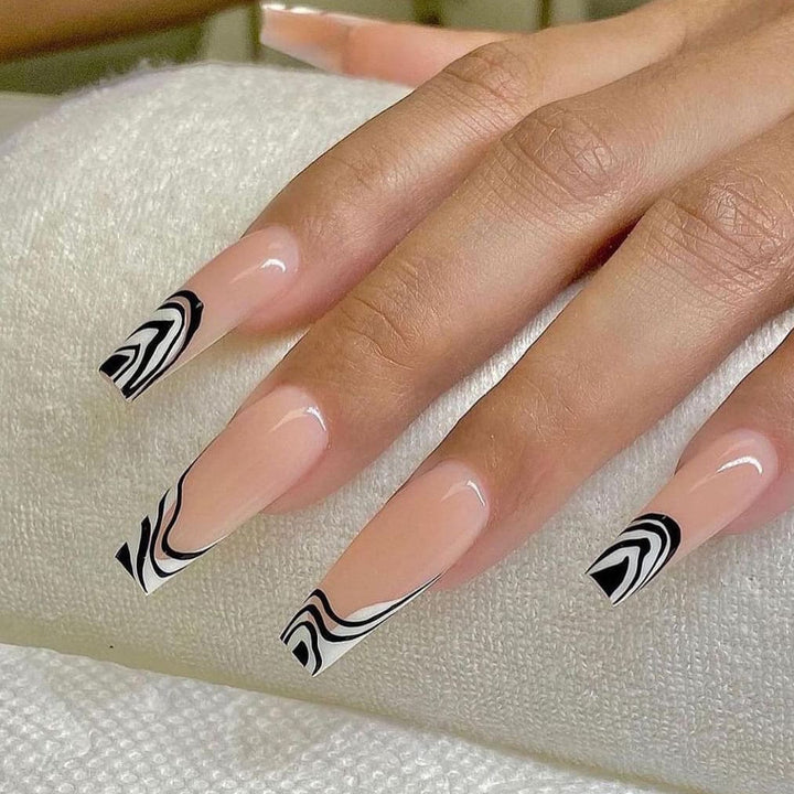 Artful Nail Extensions with Elegant Black-White Pattern Stornfield