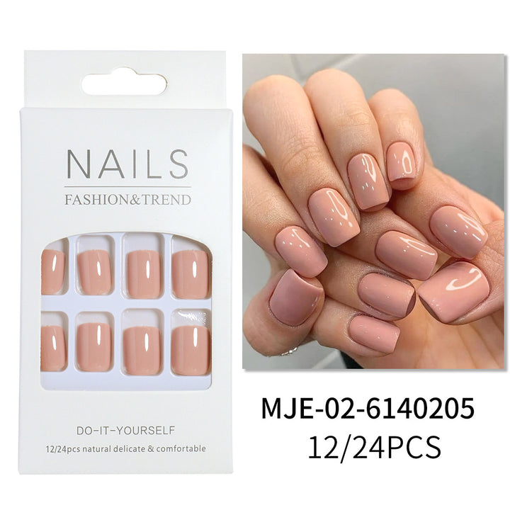 Glossy Press-On Nail Set with Elegant Design Stornfield