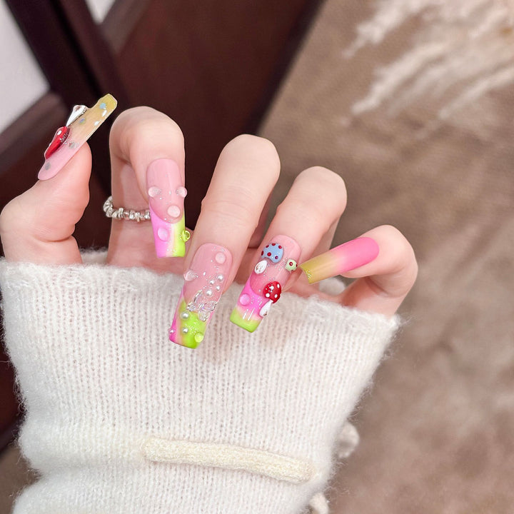 Artistic Decorative Press-On Nail Tips