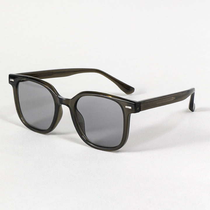 Women’s fashionable sunglasses with distinctive rectangular frame and UV protection Stornfield