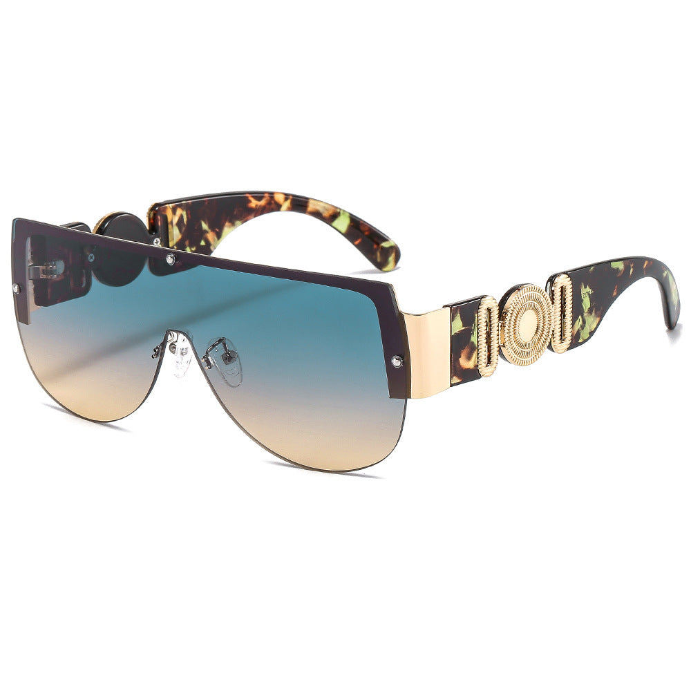 Women oversized sunglasses with luxurious gold accent Stornfield