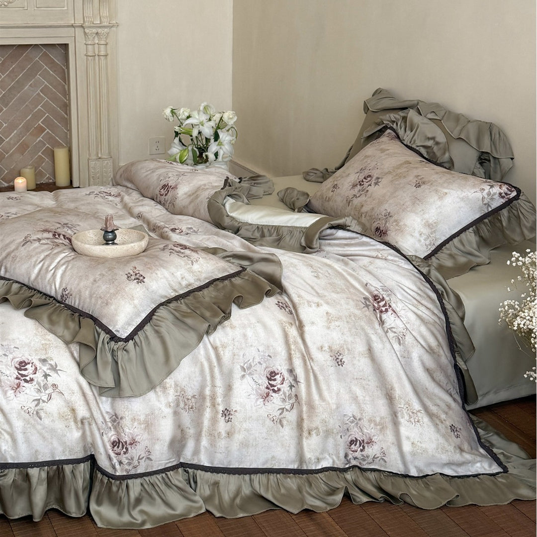 Vintage-Texture Floral Cotton Duvet Cover Ensemble with Ruffled Satin Border