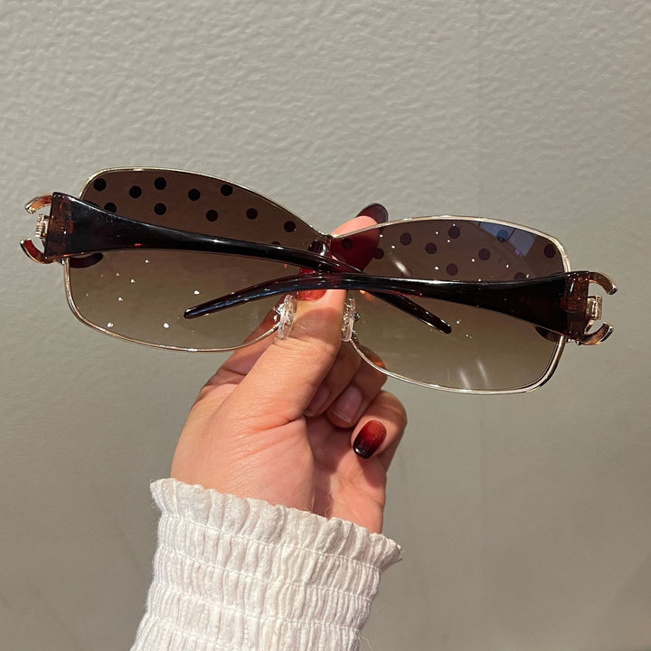 Ladies fashionable sunglasses Stornfield