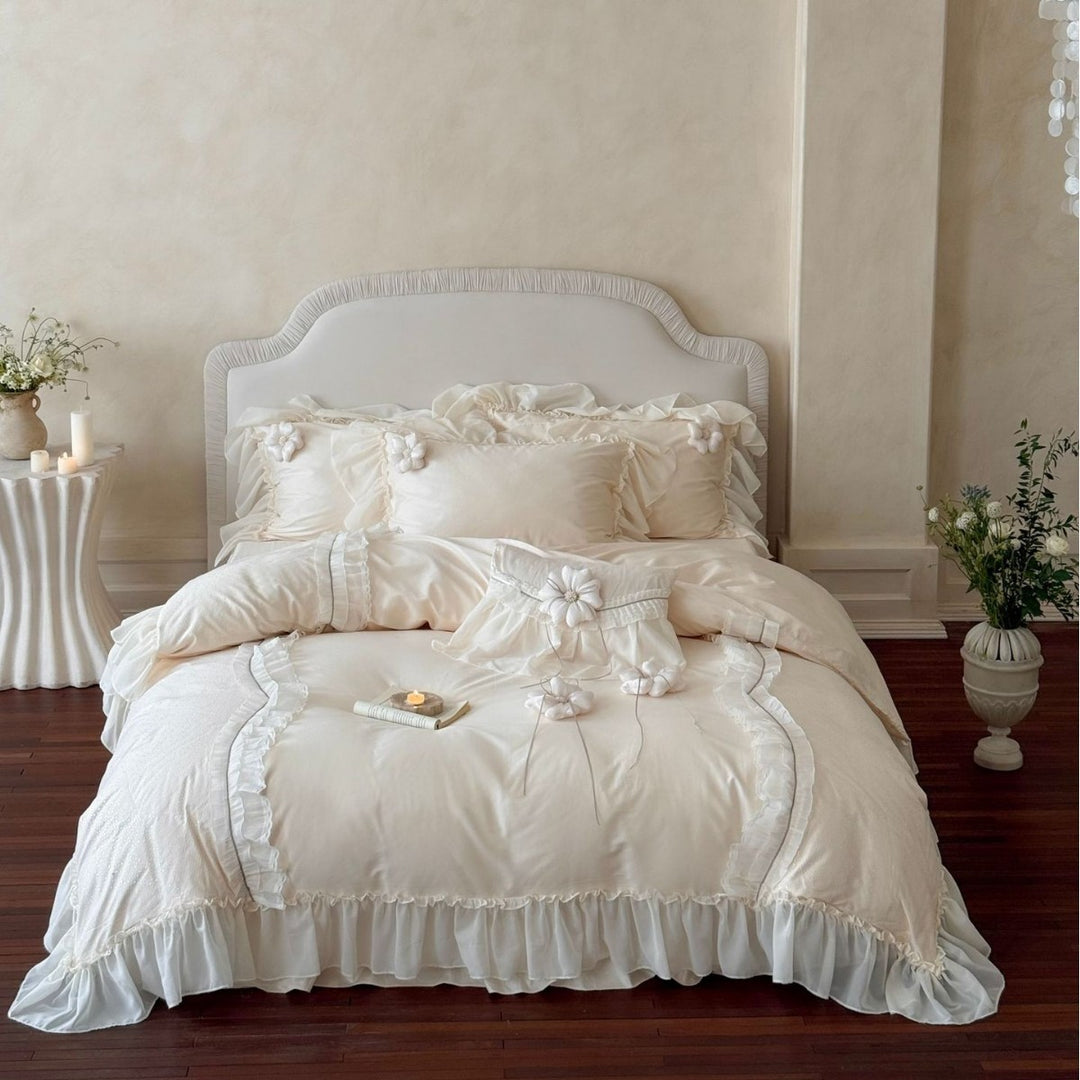 Romantic bedding set made of cotton satin with ruffled flounce, layered ruffles, and decorative fabric flowers