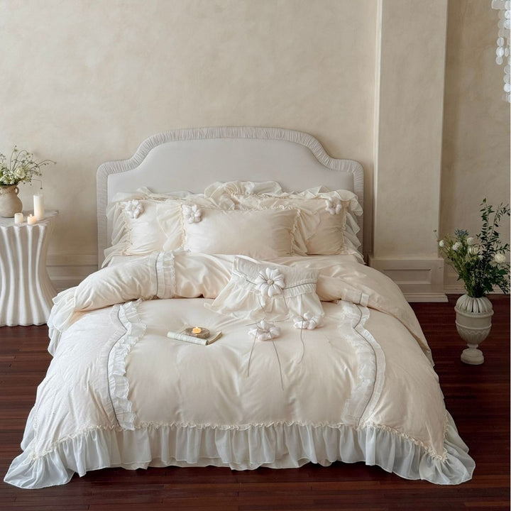 Romantic bedding set made of cotton satin with ruffled flounce, layered ruffles, and decorative fabric flowers