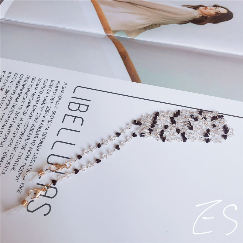 Charming Beaded Eyewear Chain Stornfield