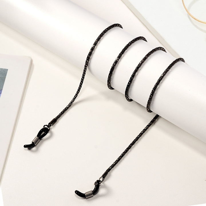 Elegant Eyewear Chain Holder Stornfield