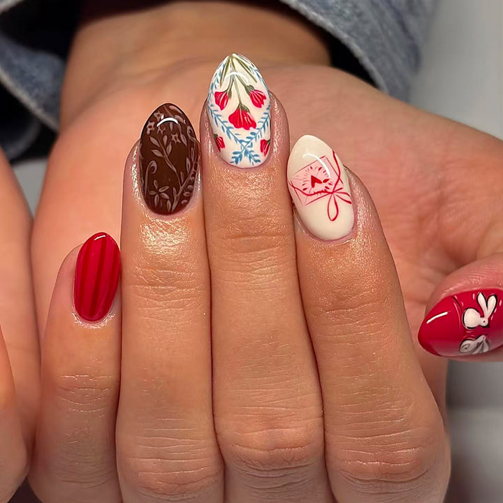 Artificial nails with romantic and playful designs Stornfield